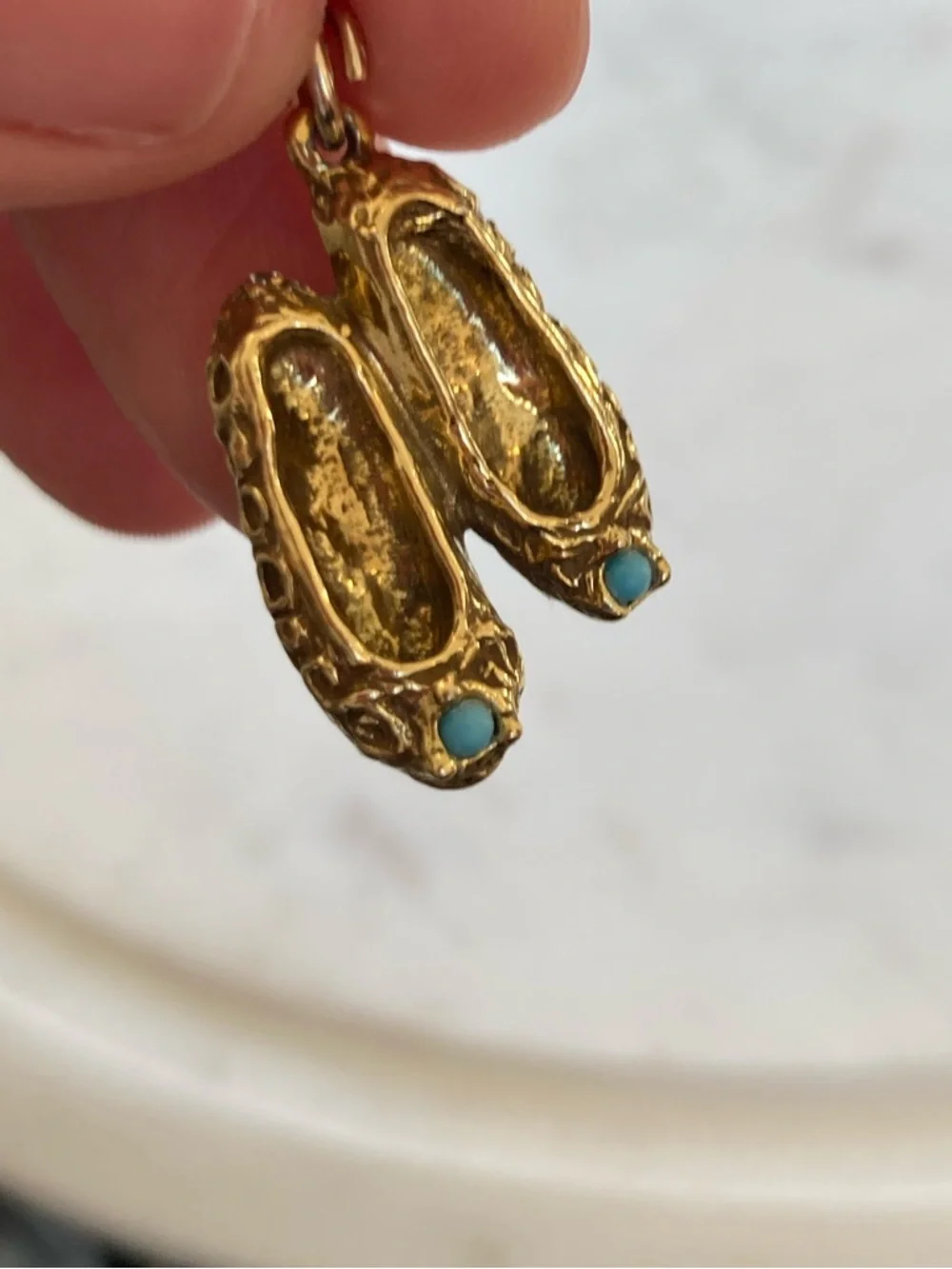 Vintage Double Slipper Gold Shoe Charm - Picture 4 of 8